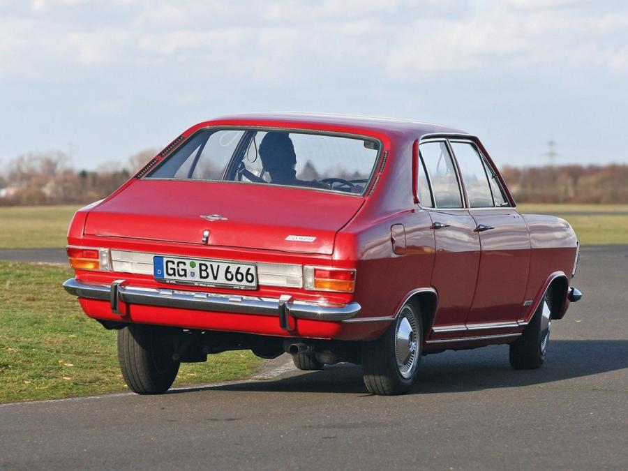  Opel Olympia 4-Door Limousine 1967 года  (фото 2 из 5)